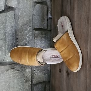 Men's OluKai Slippers Size 13